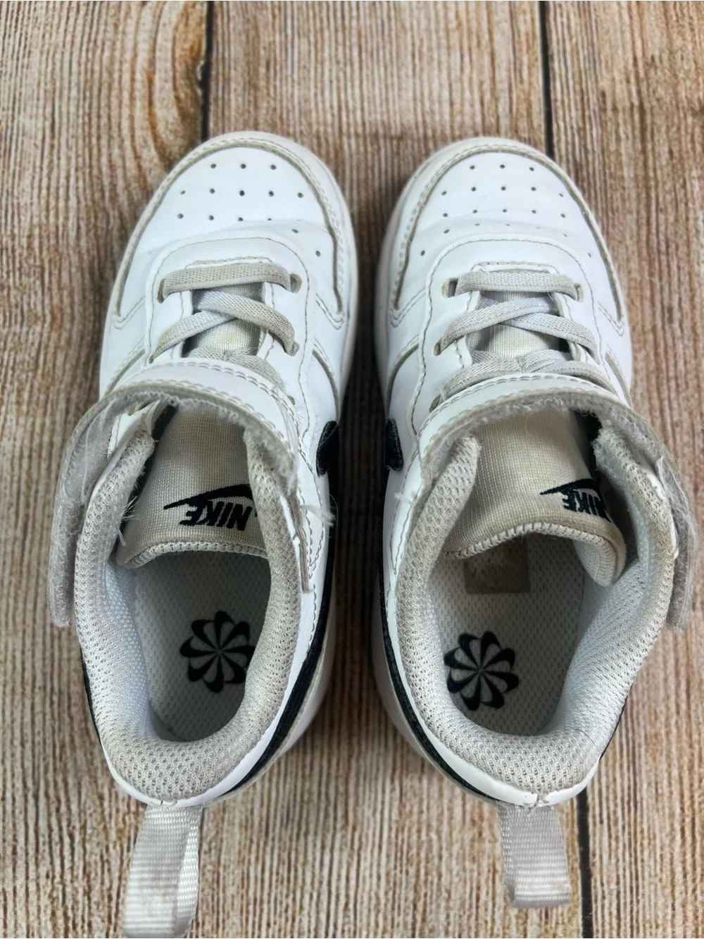 Nike Court Low Toddler White Black Size 9C Shoes DV5458-104